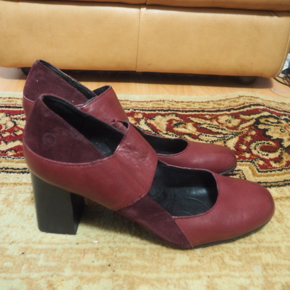 Elegant Burgundy Women's Heels